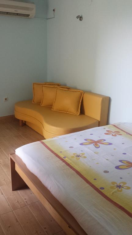 Apartments Lina คาร์โลบัก ห้อง รูปภาพ
